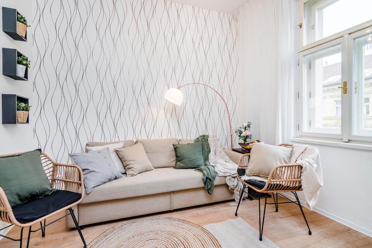 Charming Apartments Prague By Michal&Friends ภายนอก รูปภาพ