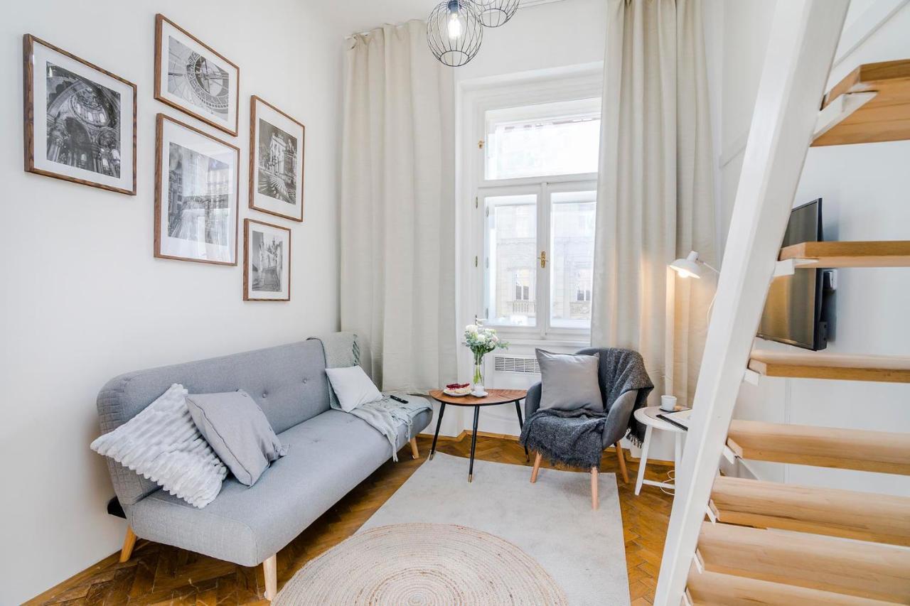 Charming Apartments Prague By Michal&Friends ภายนอก รูปภาพ