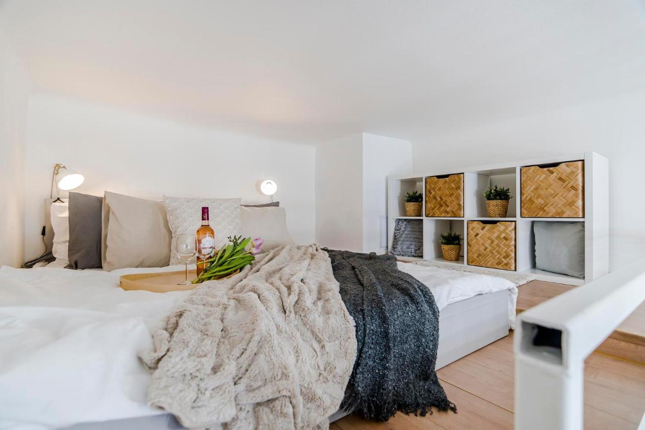 Charming Apartments Prague By Michal&Friends ภายนอก รูปภาพ